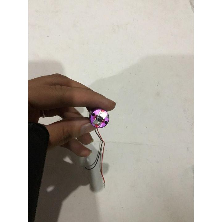 Mắt Laze Xanh Thân Tím