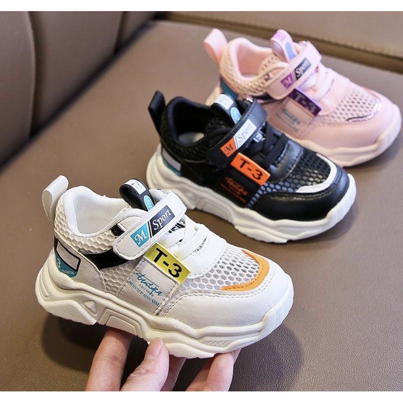 Giày thể thao thoáng khí cho bé trai bé gái t-3 size 26-36