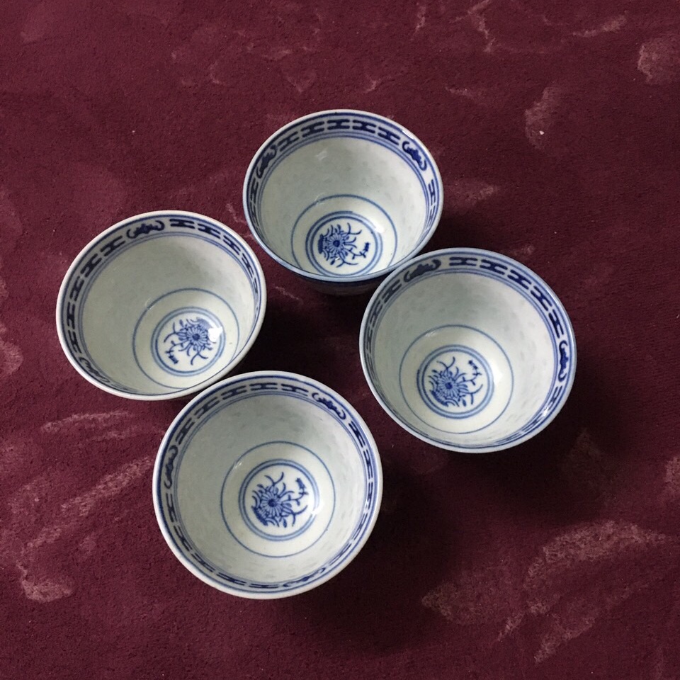 Bộ chén thấu quang