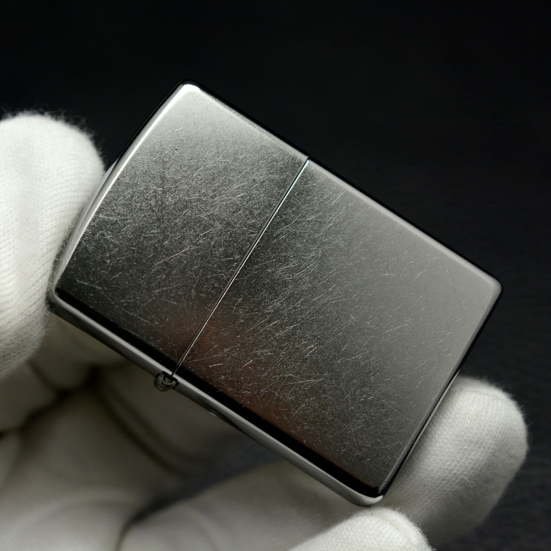 Bật lửa Zippo chính hãng có tem đỏ- Zippo Classic Street Chrome 207