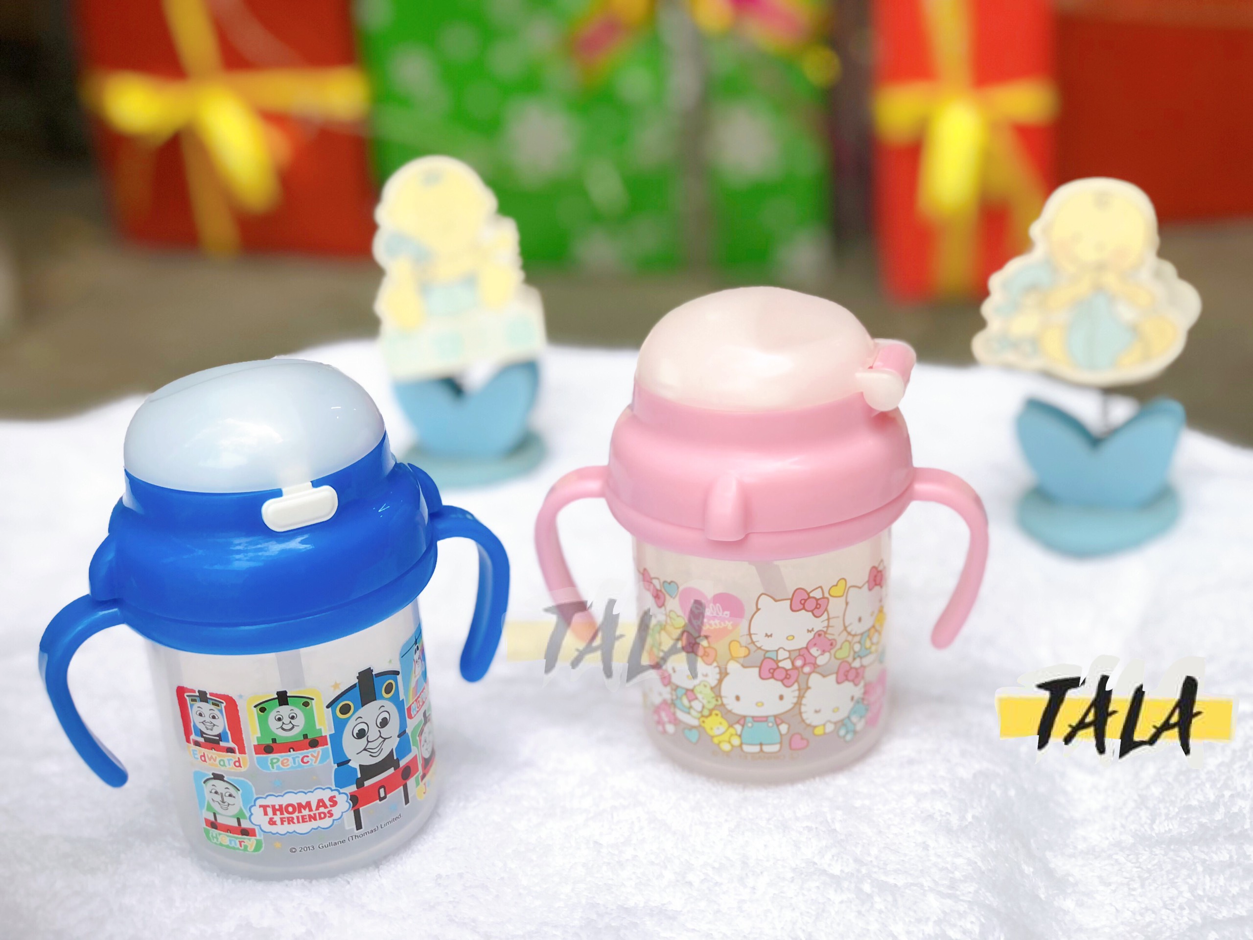 Bình nước vòi hút hình Hello Kitty / Hoạt hình Thomas