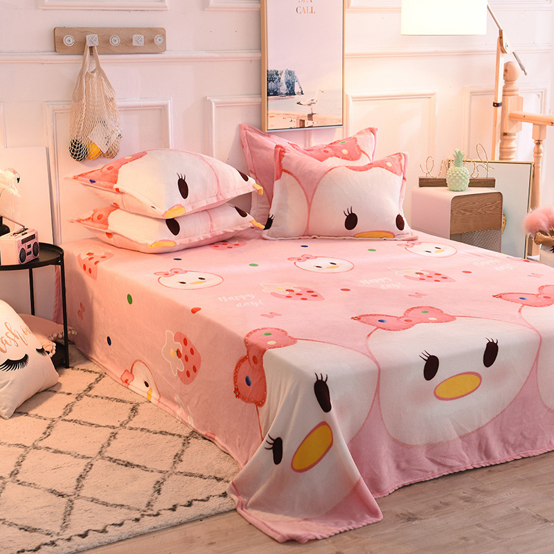 Trọn bộ 4 món chăn ga gối hình vịt hồng siêu cute
