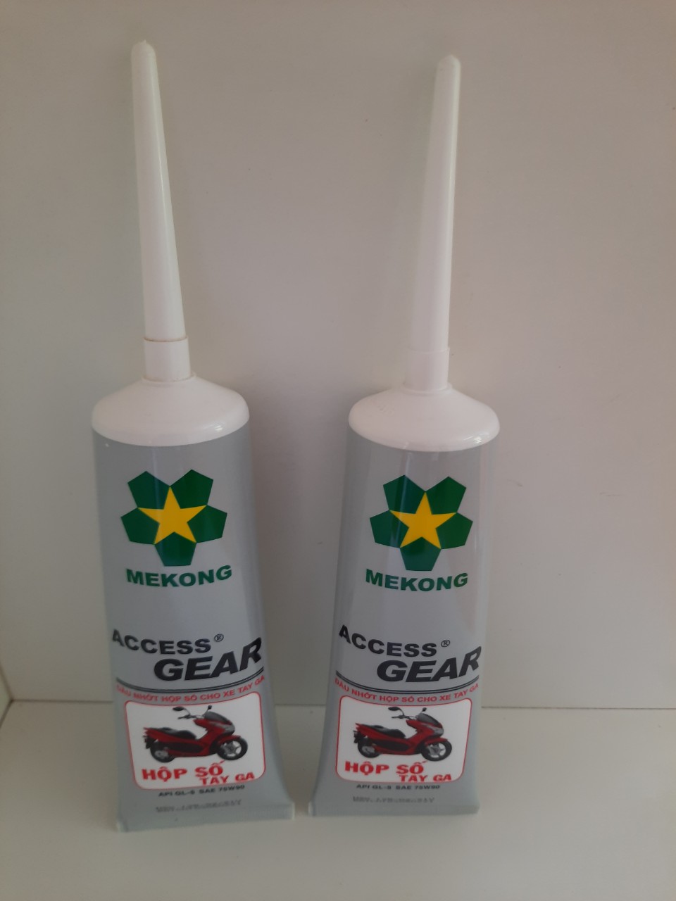 Lốc 2 tuýt dầu hộp số cho xe tay ga ACCESS GEAR 75W90, API GL-5 120ML