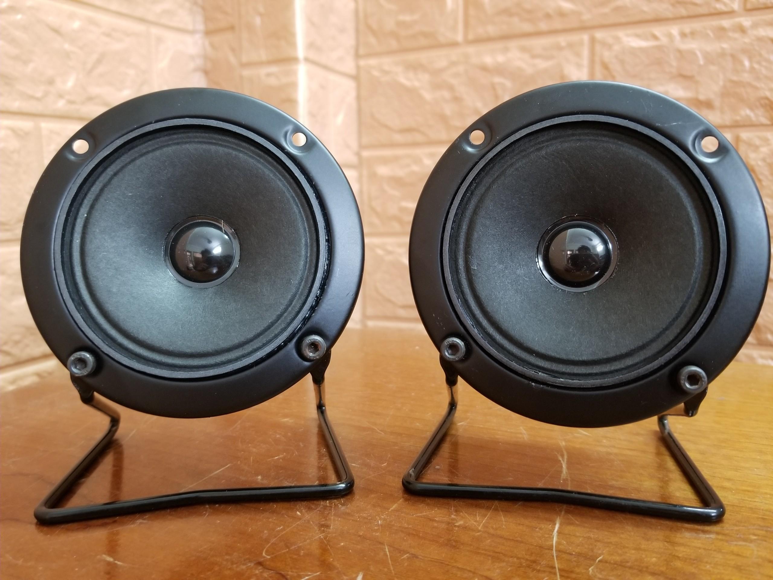 Loa trép pioneer p9tw dòng giấy 2 lớp từ có chân cóc.