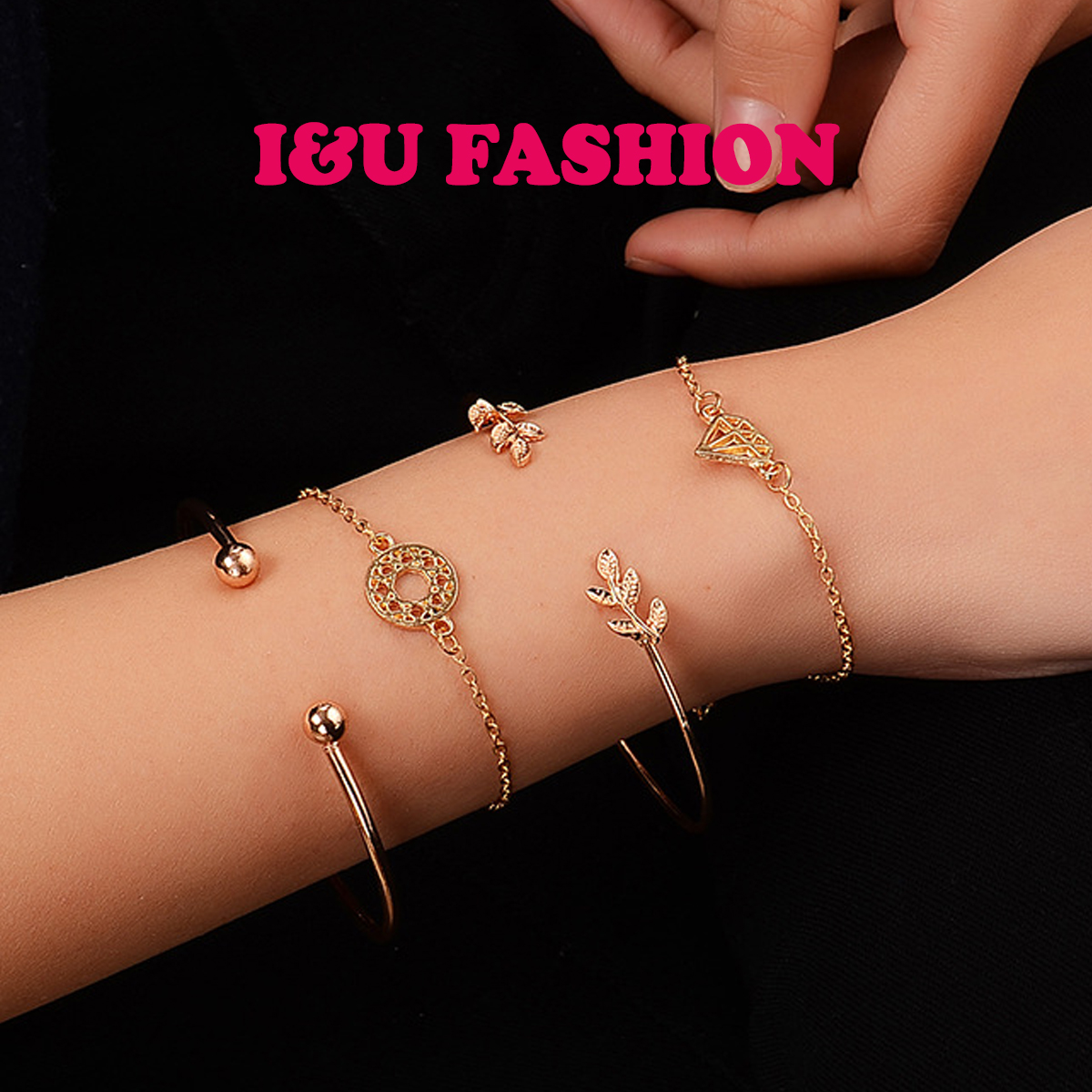 Bộ Combo 4 Vòng Tay Lắc Tay Nữ Cá Tính Chất Liệu Hợp Kim Màu Vàng Khắc Rỗng Độc Đáo Phong Cách Retro Châu Âu 4 Mẫu Kiểu Cuff Và Dáng Chuỗi VT-01