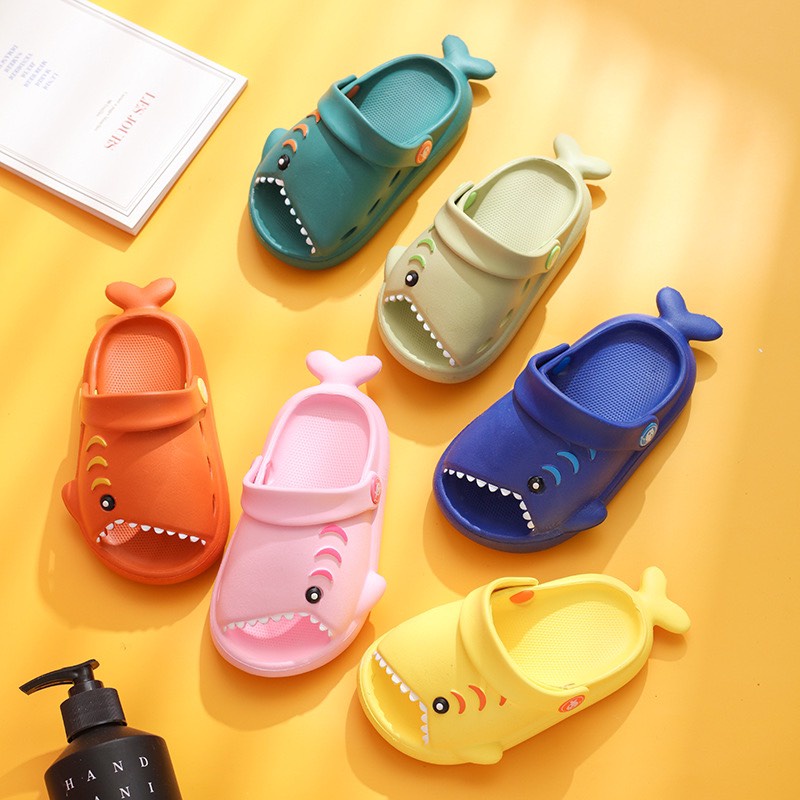 Dép sục trẻ em cá mập baby shark siêu êm chống trơn trượt chân 13-18cm từ 1-5 tuổi