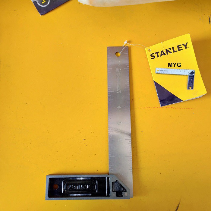 Thước ê-ke mộc 200 mm stanley stht46532-8