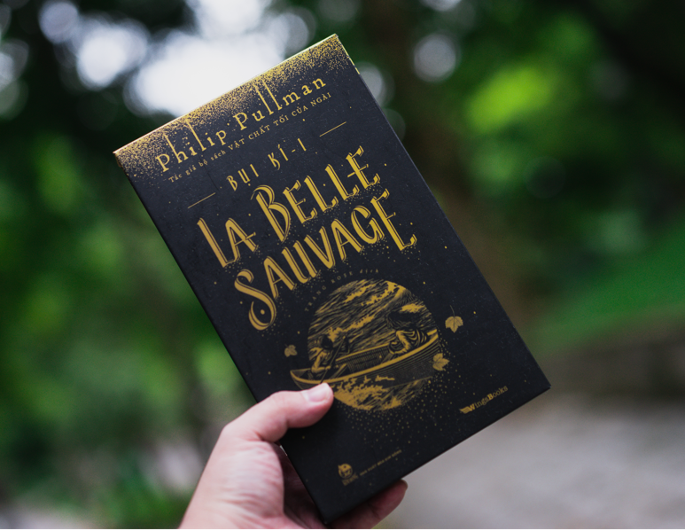 Kim đồng - bụi kí - tập 1 - la belle sauvage - bản đặc biệt