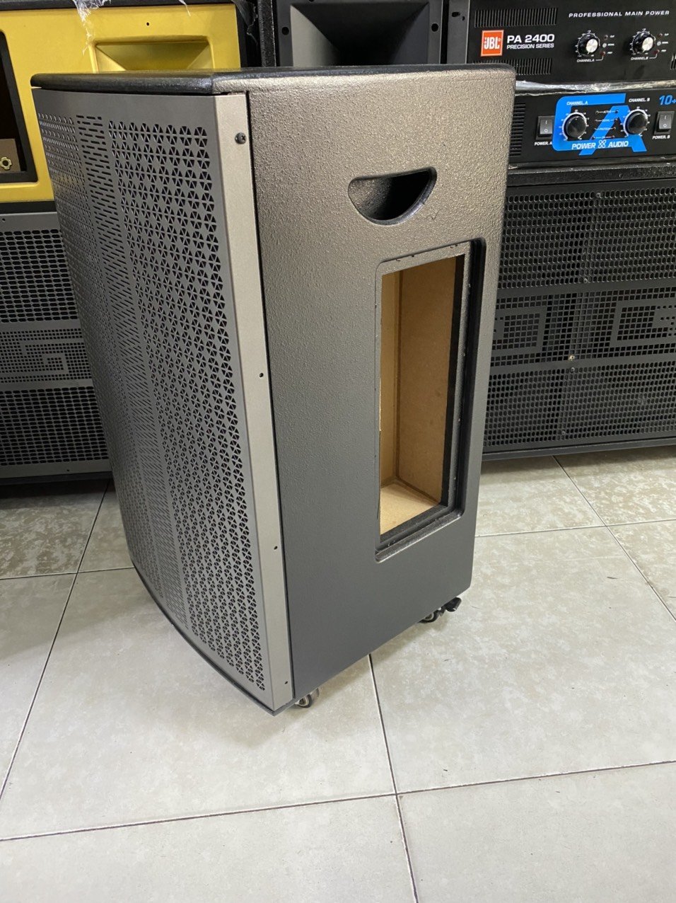 Vỏ Thùng Ráp Loa kéo 4 Tấc , 1 bass, 1 trebb , 1 trung