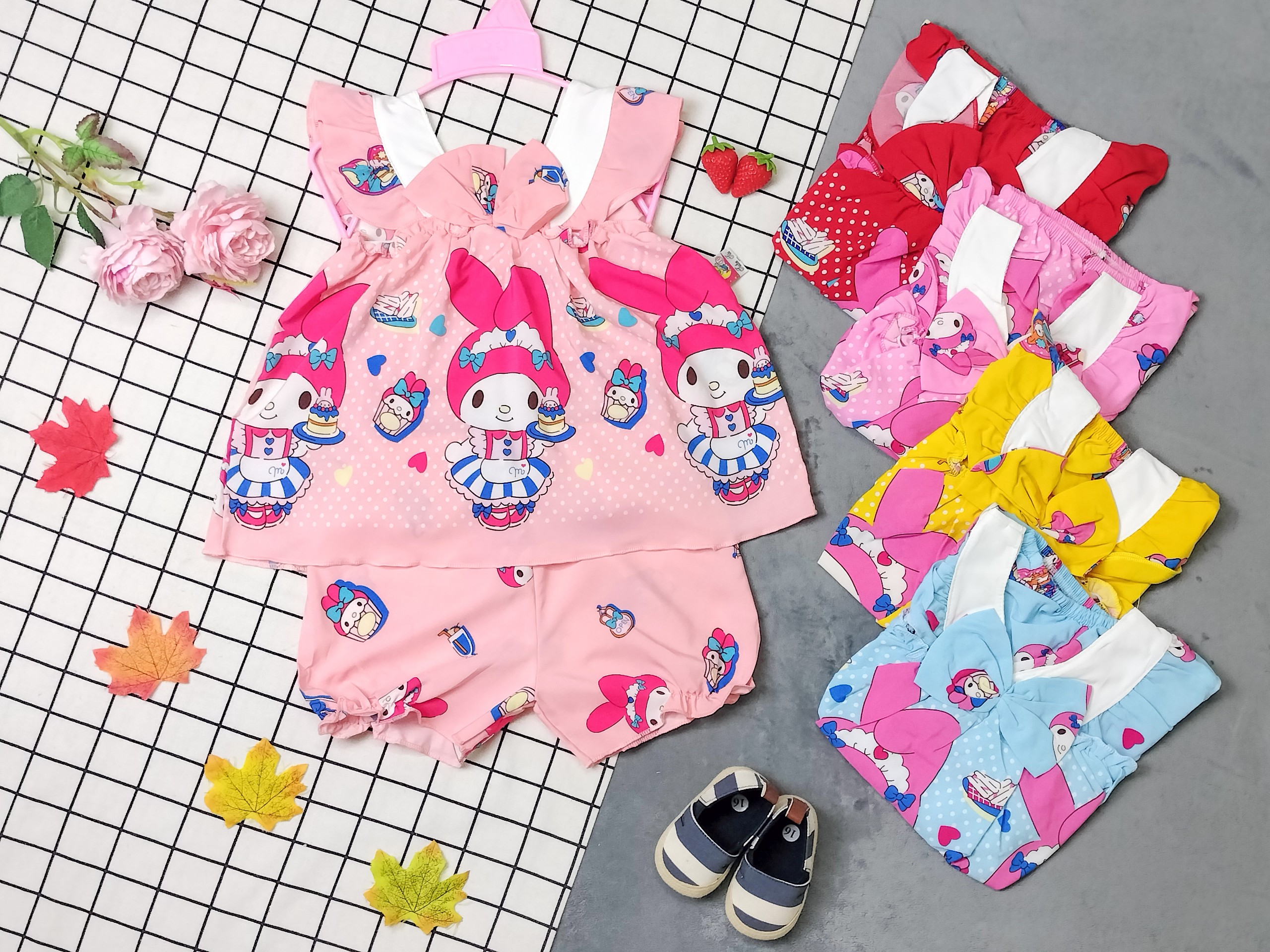 Combo 3 bộ lụa cánh tiên phối nơ ngực bé