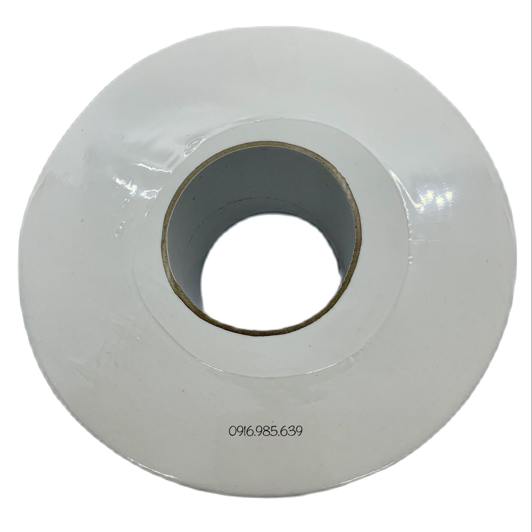 1 cuộn giấy vệ sinh lớn