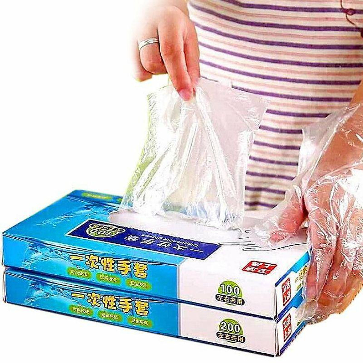 Hộp 200 bao tay găng tay nilon dùng một lần tiện lợi
