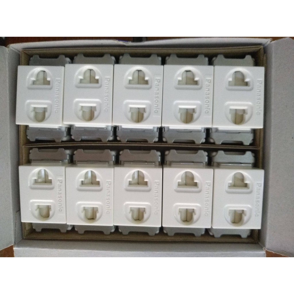 [HCM]Ổ cắm Panasonic WNV1081-7W(10 cái/hộphạt nhỏ)