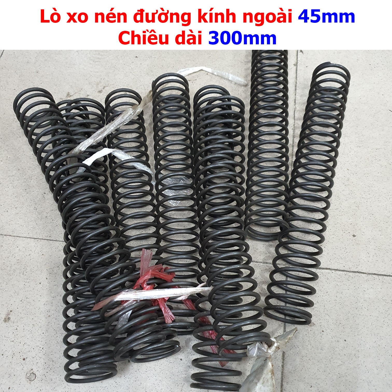 Lò xo nén đường kính ngoài 45mm, chiều dài 300mm
