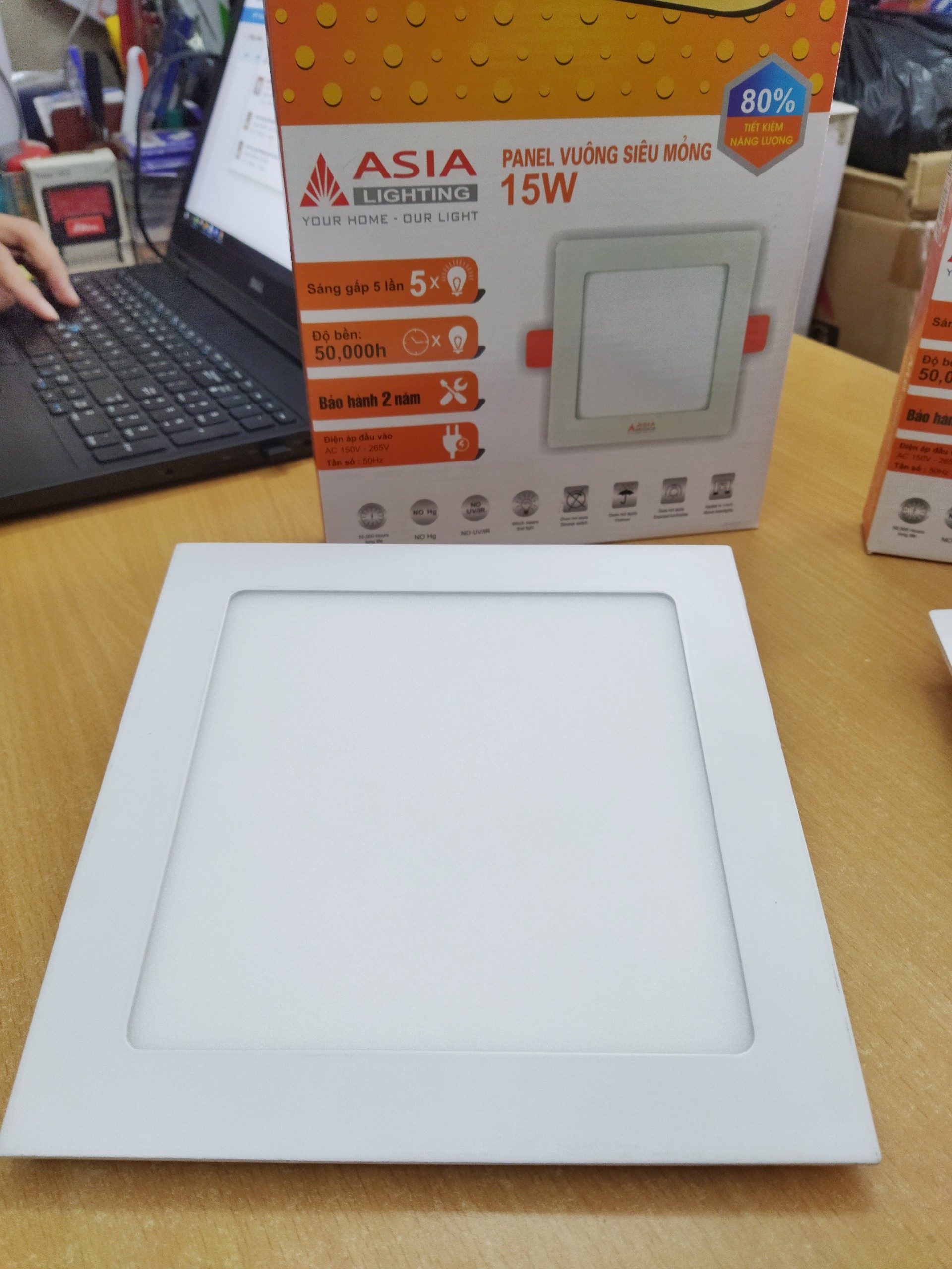 Đèn led âm trần vuông asia 6w,9w,15W cam kết chính hãng bảo hành 2 năm