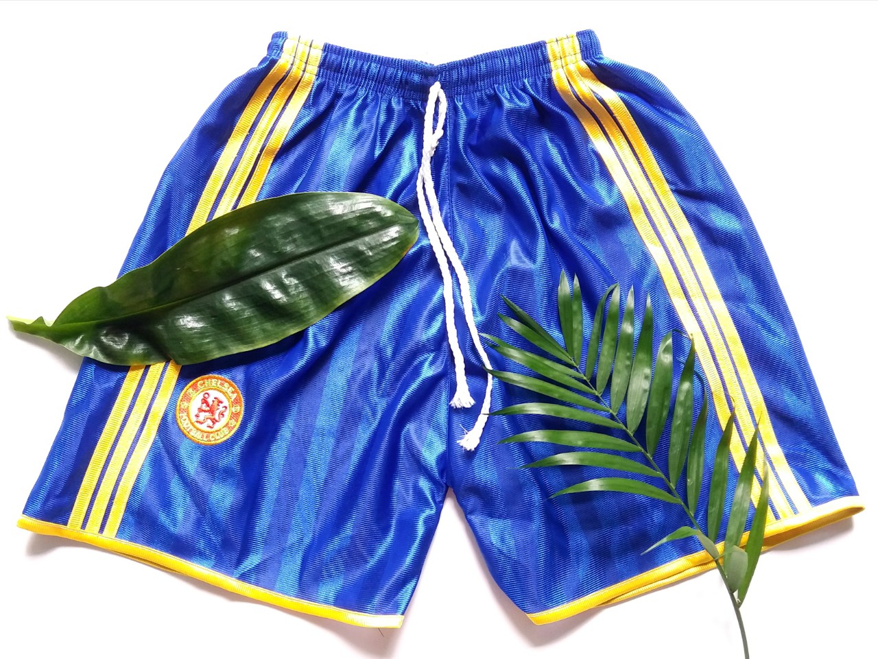 QUẦN ĐÙI NAM, QUẦN SHORT NAM, VẢI THUN BÓNG THÁI, MÁT, CO GIÃN NHẸ, PHỐI 3 SỌC, KHÔNG CÓ TÚI - HÀNG VN (ẢNH THẬT)