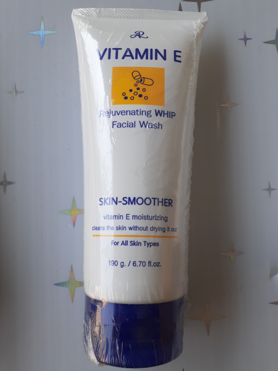 [HCM]Sữa rửa mặt  Vitamin E 190g Thái Lan