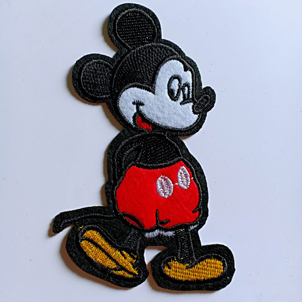 Sticker thêu ủi hoạ tiết chuột mickey ms665578