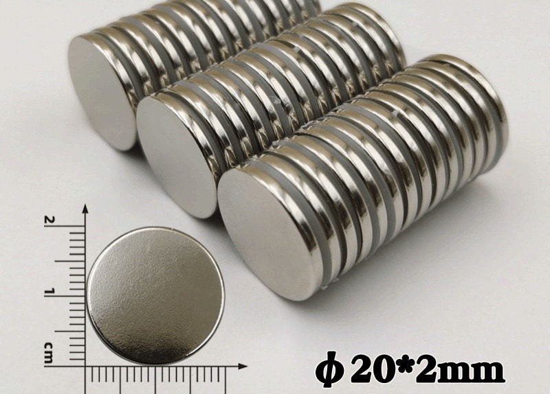 Nam châm tròn 20x2mm trắng đất hiếm lực hút siêu mạnh, viên nam châm tròn 20x2 mạ niken, nam châm trắng chuẩn kích thước lực từ N35