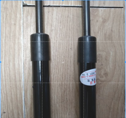 Ty chống cốp suzuki 7 chỗ , 5 tạ