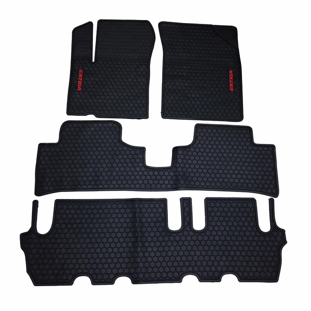 Thảm trải sàn trong xe Suzuki Ertiga