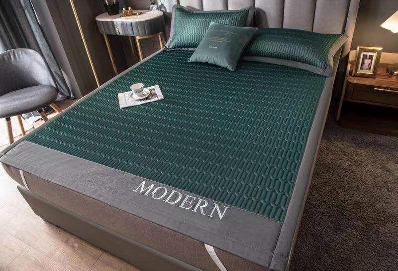 Chiếu điều hòa cao su non, Chiếu cao su non 5D Morden một màu, đủ kích thước 1m6 x 2m ,2m x 2m2, 1m8 x 2m ,tặng kèm 2 vỏ gối đầu