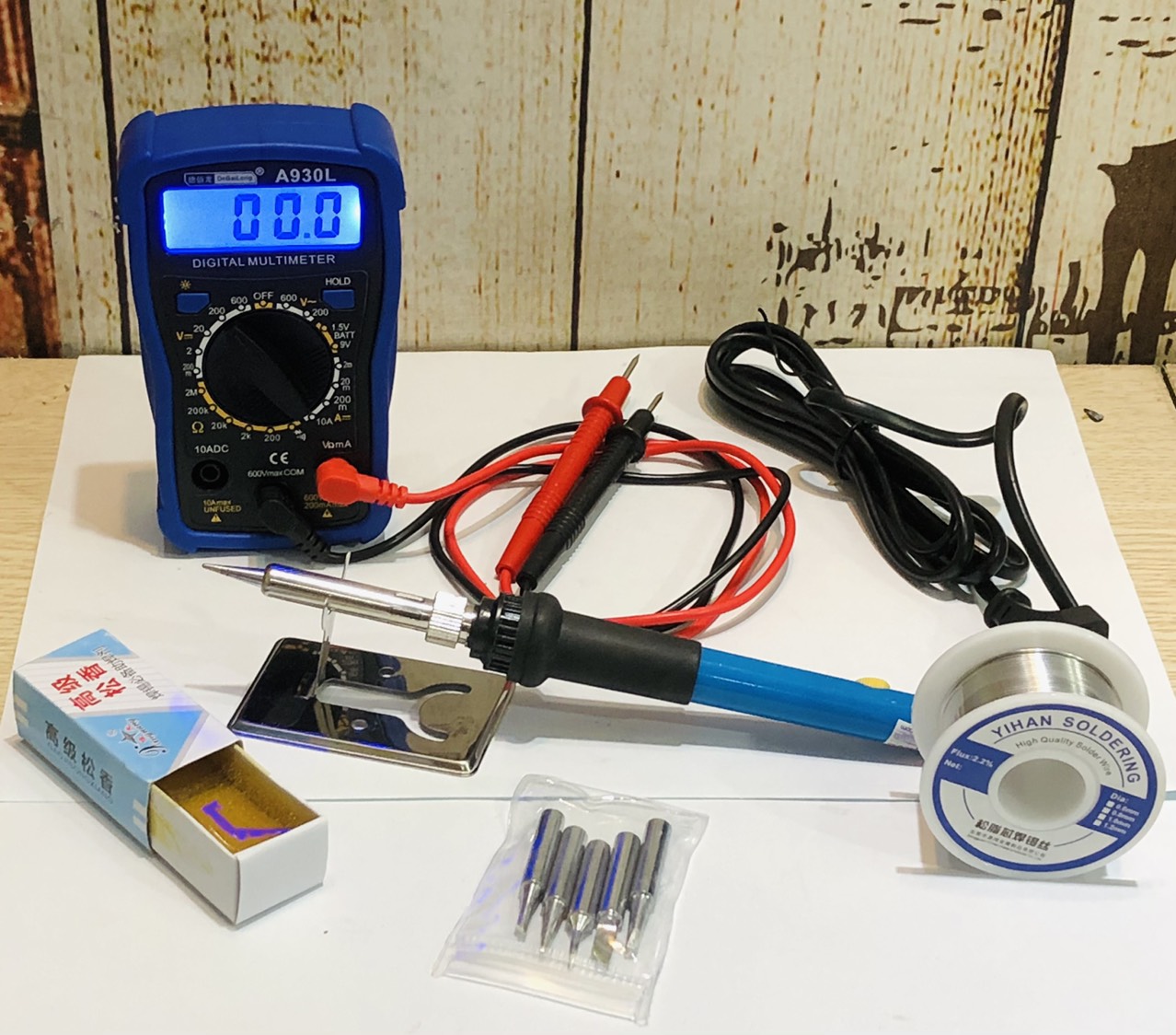Bộ Đồng Hồ Đa Năng A930L kèm Bộ tay hàn TQ936 FULL