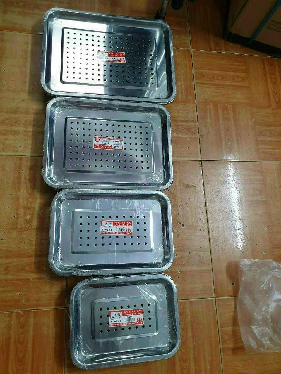 Khay úp ly inox có lổ khay đựng ráo dầu đồ ăn mặt lổ có thể tháo rời Đủ Size