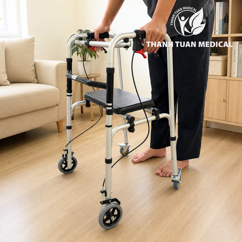 MỚI RA MẮT - Khung Tập Đi 4 Bánh Có Ghế Ngồi, Có Phanh Oromi KH-929 - Có Tay Vịn Hỗ Trợ Khi Đi Vệ Sinh
