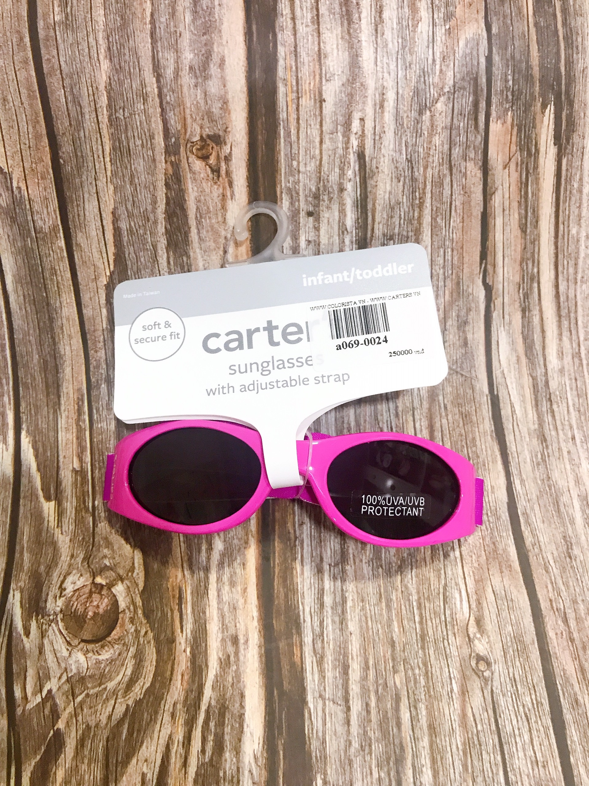 Kính mắt Carter's cho bé