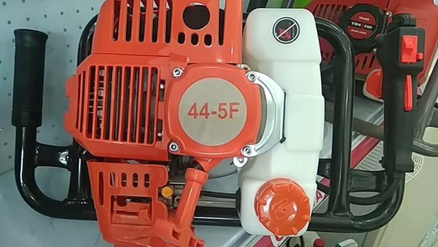 Máy khoan trụ rào Earth Auger 44-5F, Máy khoan đất trồng cây