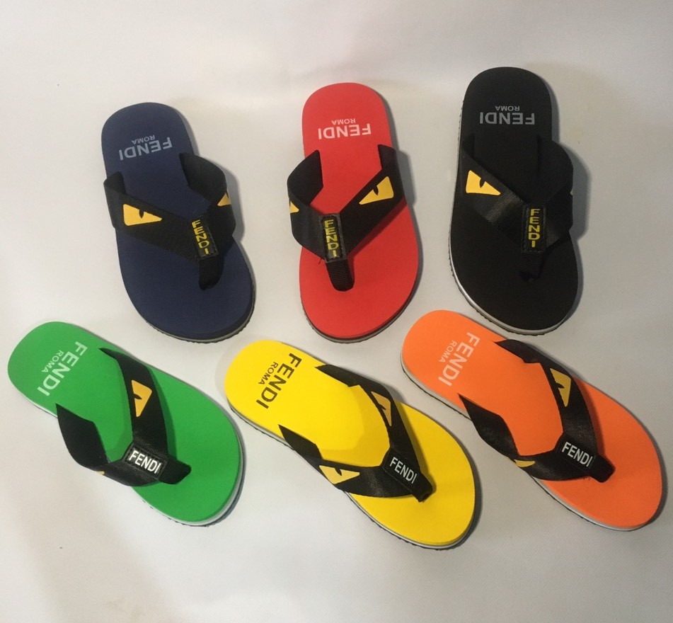 DÉP KẸP FD MẮT CÁO NAM NỮ