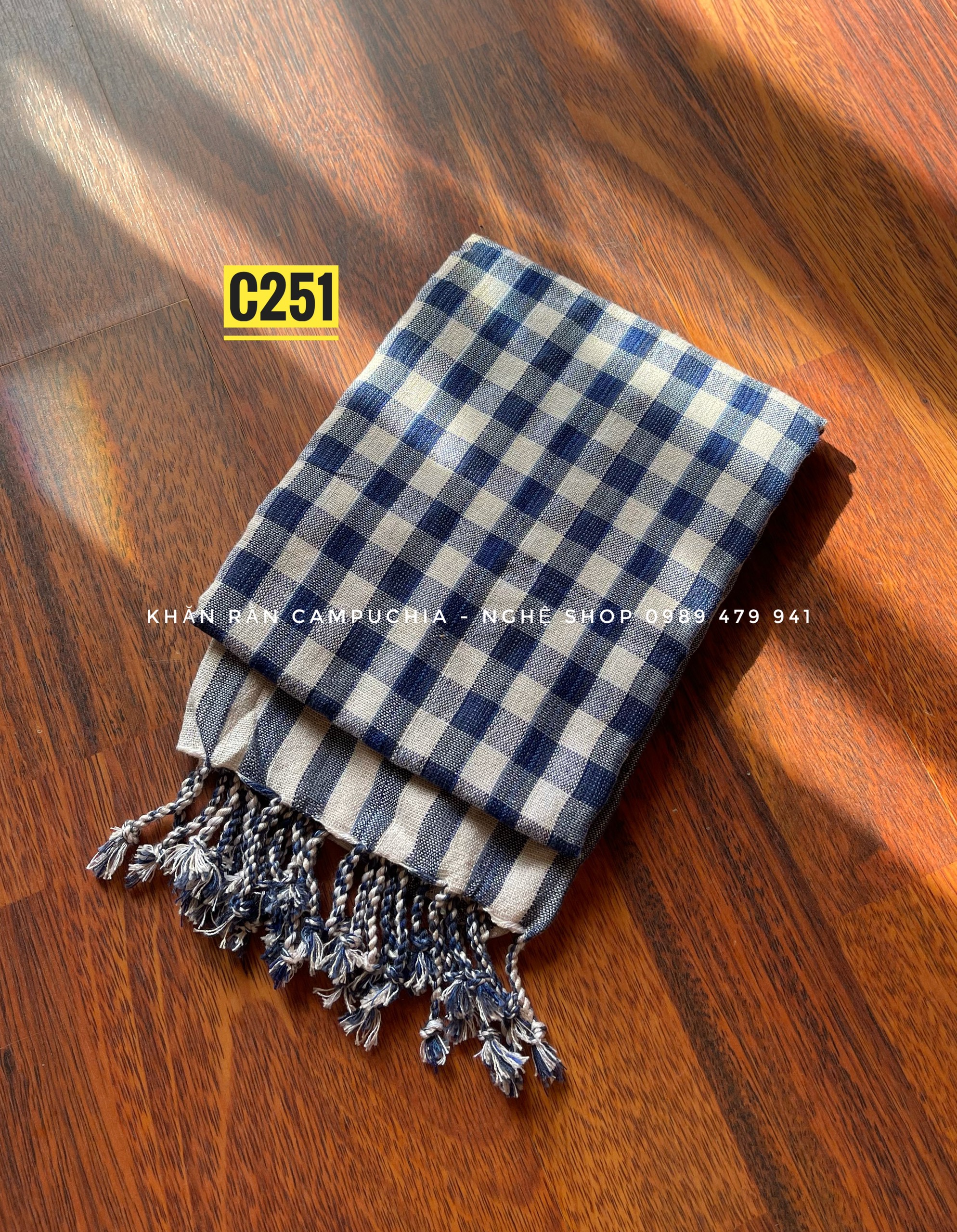 Khăn Rằn Campuchia vải cotton 100%, khăn rằn cao cấp màu xanh - trắng, size 1m7x0.6m, Unisex