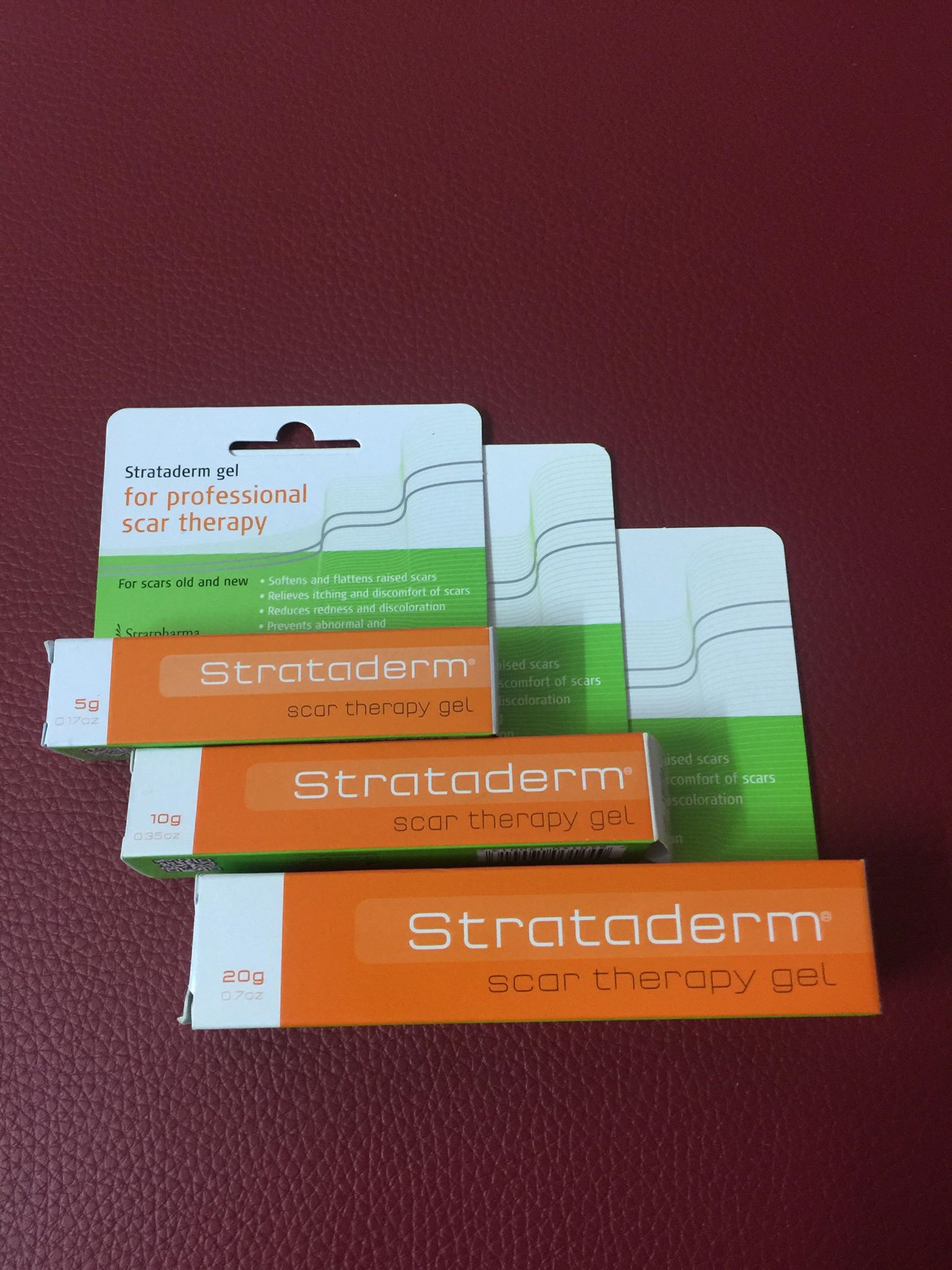 Strataderm - Chuyên gia chăm sóc sẹo đến từ Thụy Sỹ có cả 5g 10g 20g