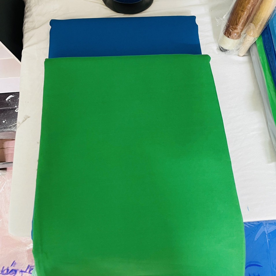 Vải bàn bida France For láng. Màu: xanh dương, xanh lá.
