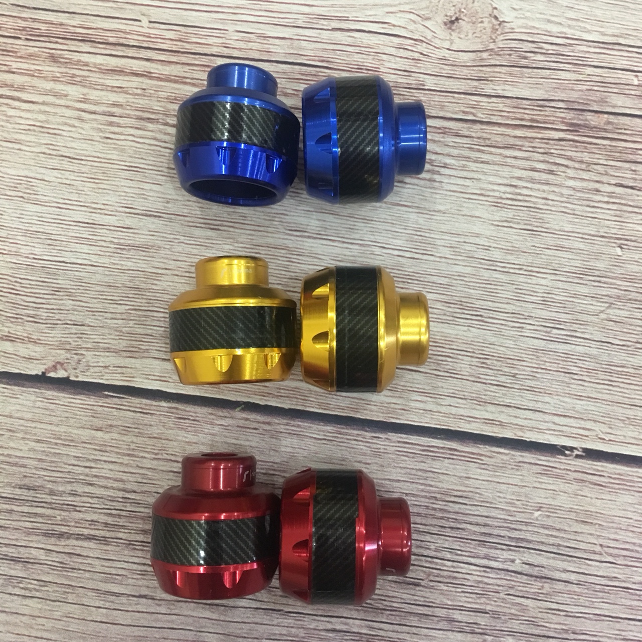 Chống đổ trước dành cho xe máy ,gù chống đổ độ xe máy-giá 1 đôi đẹp chất lượng cho ae dân chơi