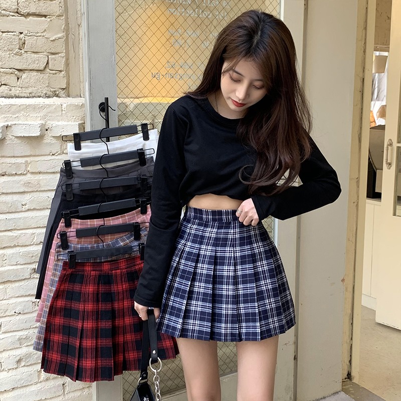 Chân váy nữ hoạ tiết caro xinh đẹp
