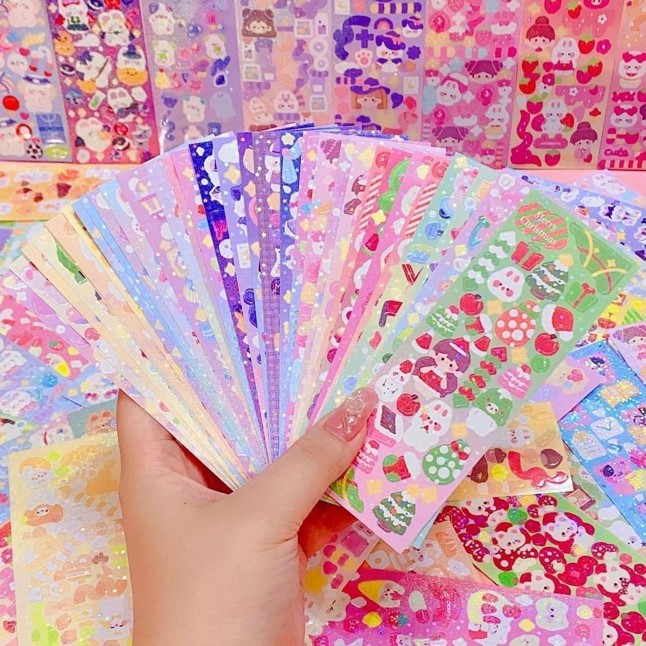 Sticker cute cho bé 100 tờ mix các chủ đề em trộn sẵn