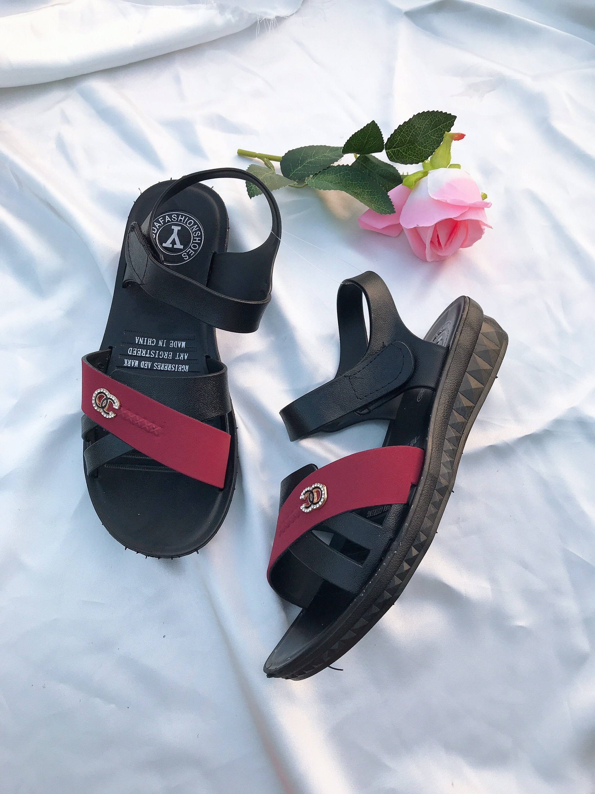 Giày sandal, dép quai hậu nữ. hàng Quảng châu mẫu mới hot hit