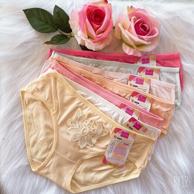 Combo 10 quần lót nữ hoa thiêu. size 40-52kg