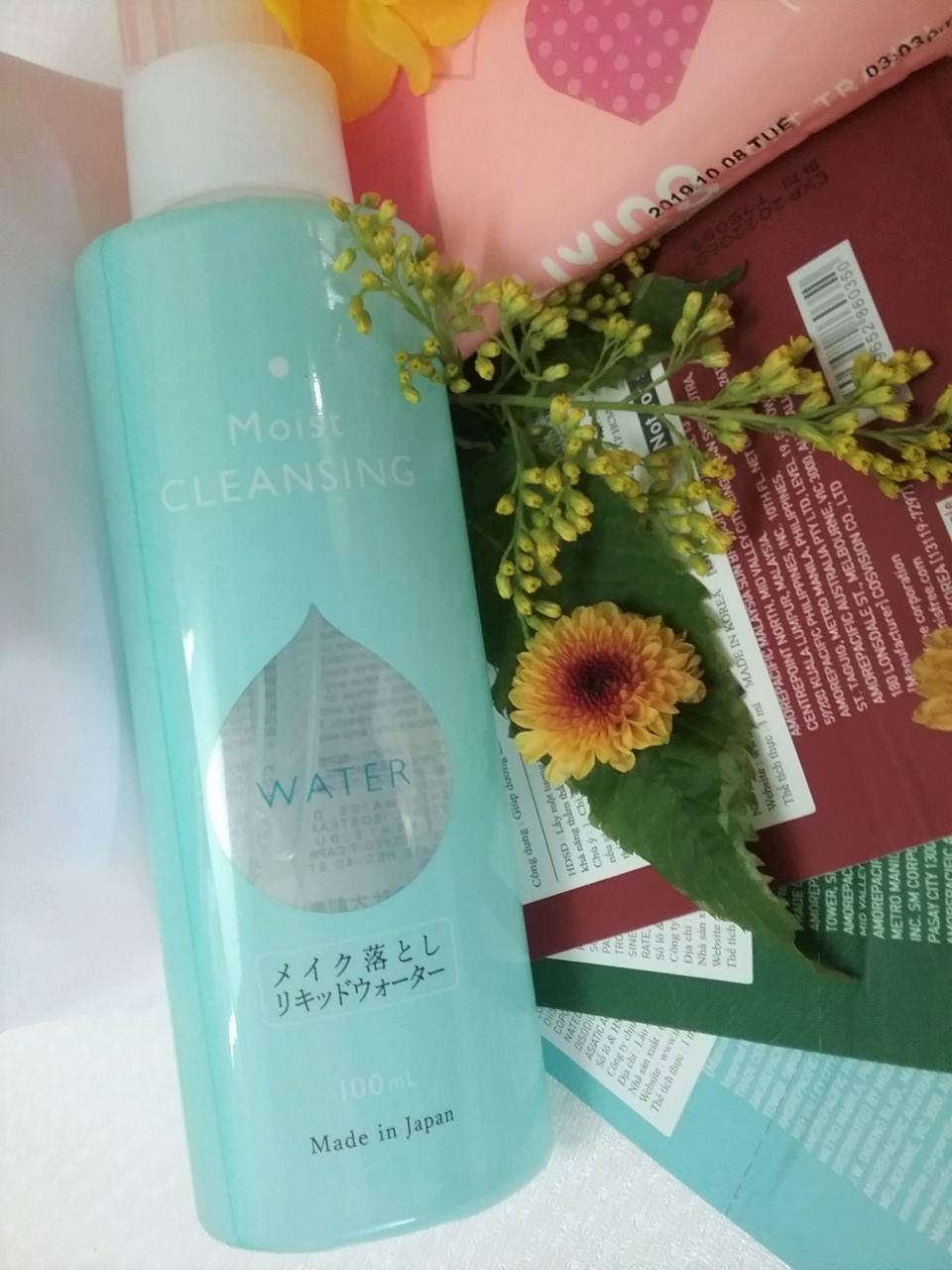 Nước tẩy trang Moist Cleansing của Daiso Nhật Bản