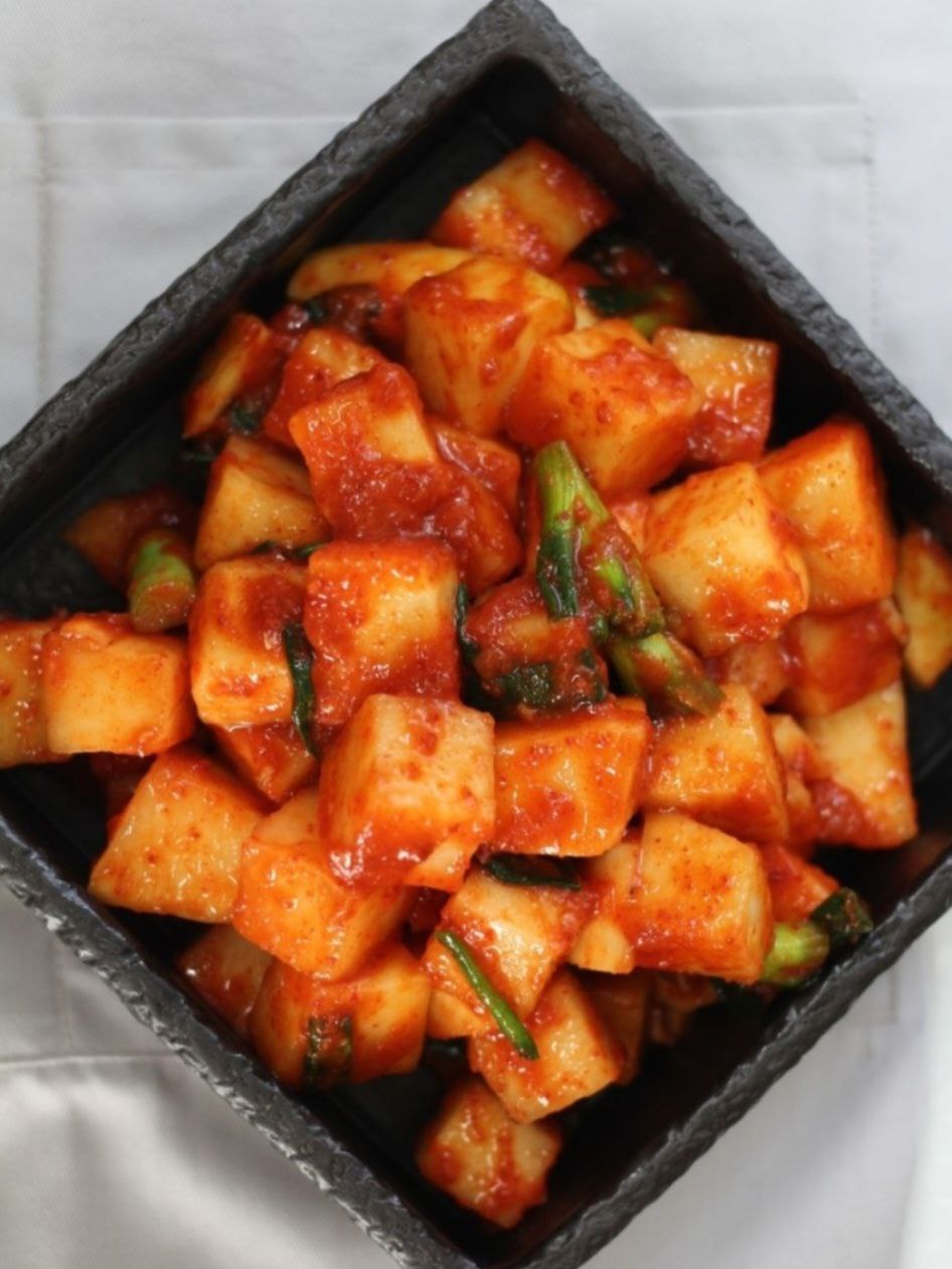 Kimchi củ cải trắng hàn quốc cắt nhỏ 500g