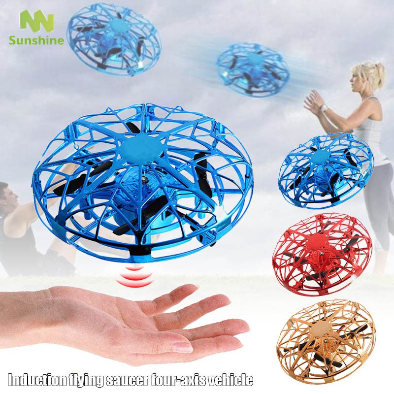 [HCM]Đĩa bay UFO tự động cảm ứng điều khiển bằng tay có đèn led