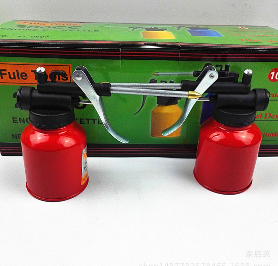 [HCM]Bình vịt bơm dầu bằng nhôm 250ml đầu vòi bằng kim loại bền và chắc chắn khả năng bơm xa khoảng 5m