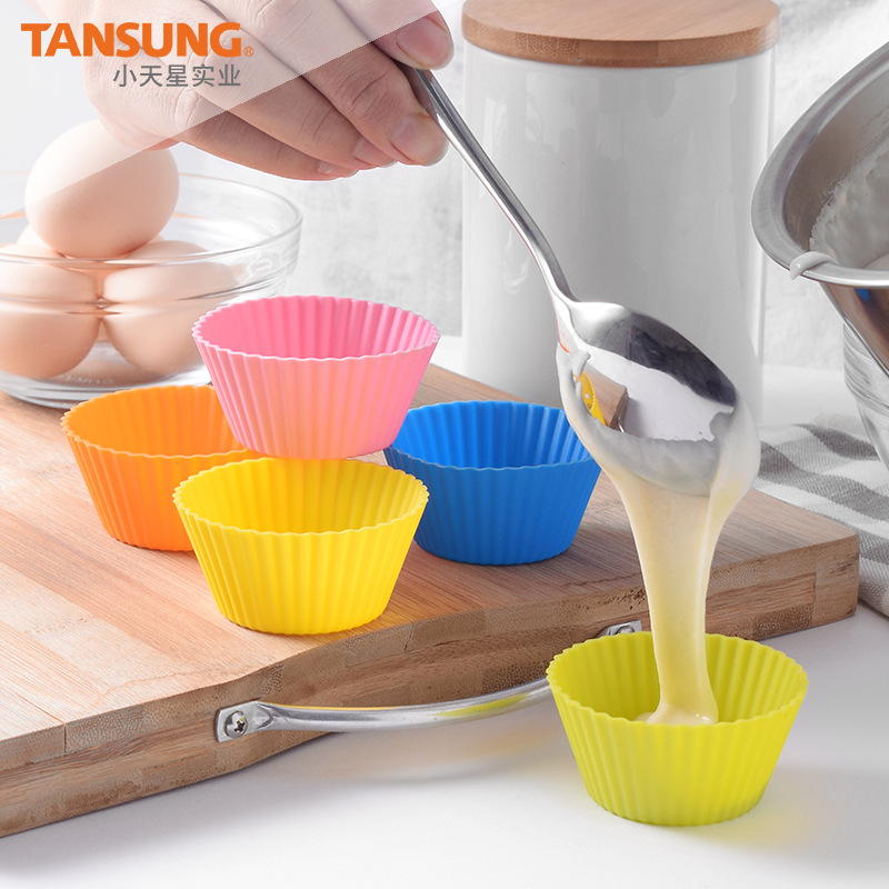 Set 6 khuôn bánh cupcake muffin silicon nhiều hình 7cm