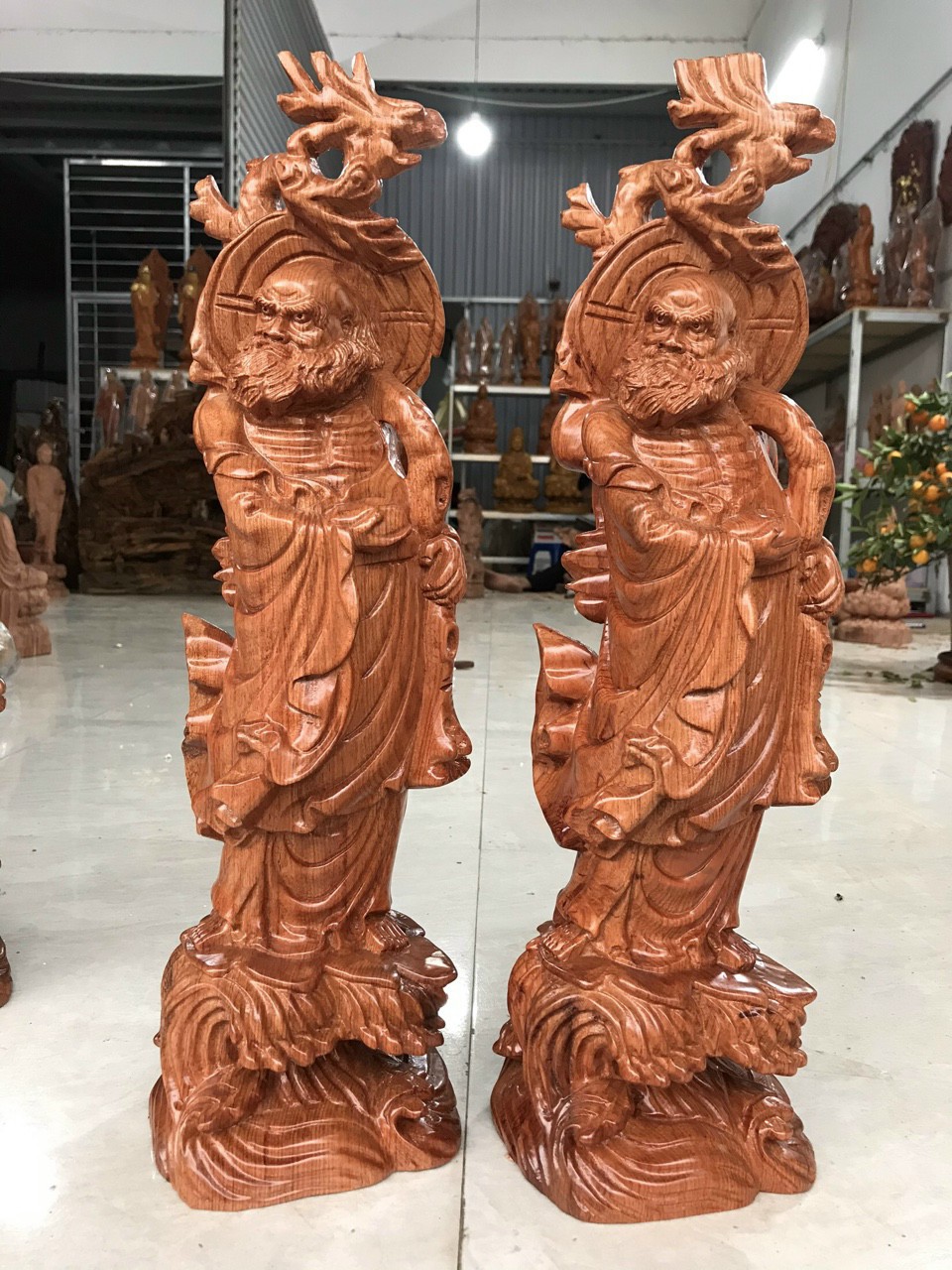 Tượng đạt ma sư tổ gỗ hương cao 60 cm