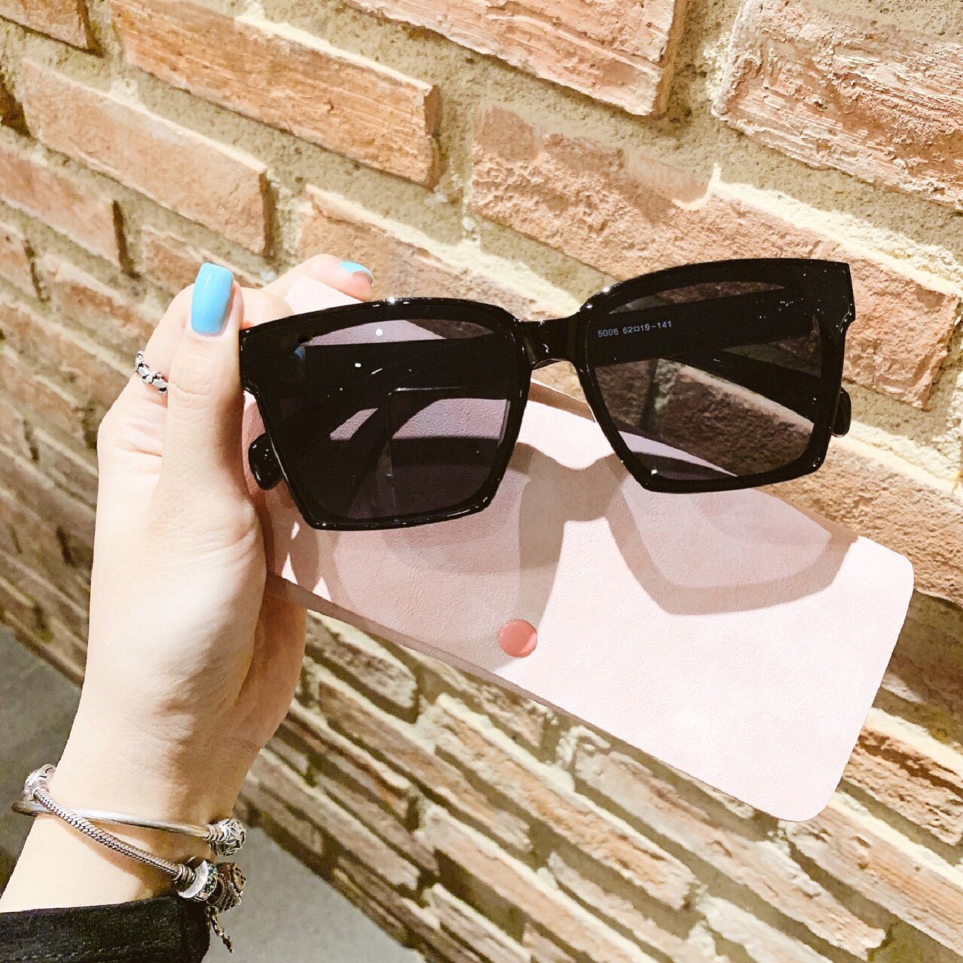 Mắt Kính Râm Nam Nữ Chống Nắng Kính Mắt Mặt Vuông Sang Chảnh Hot trend