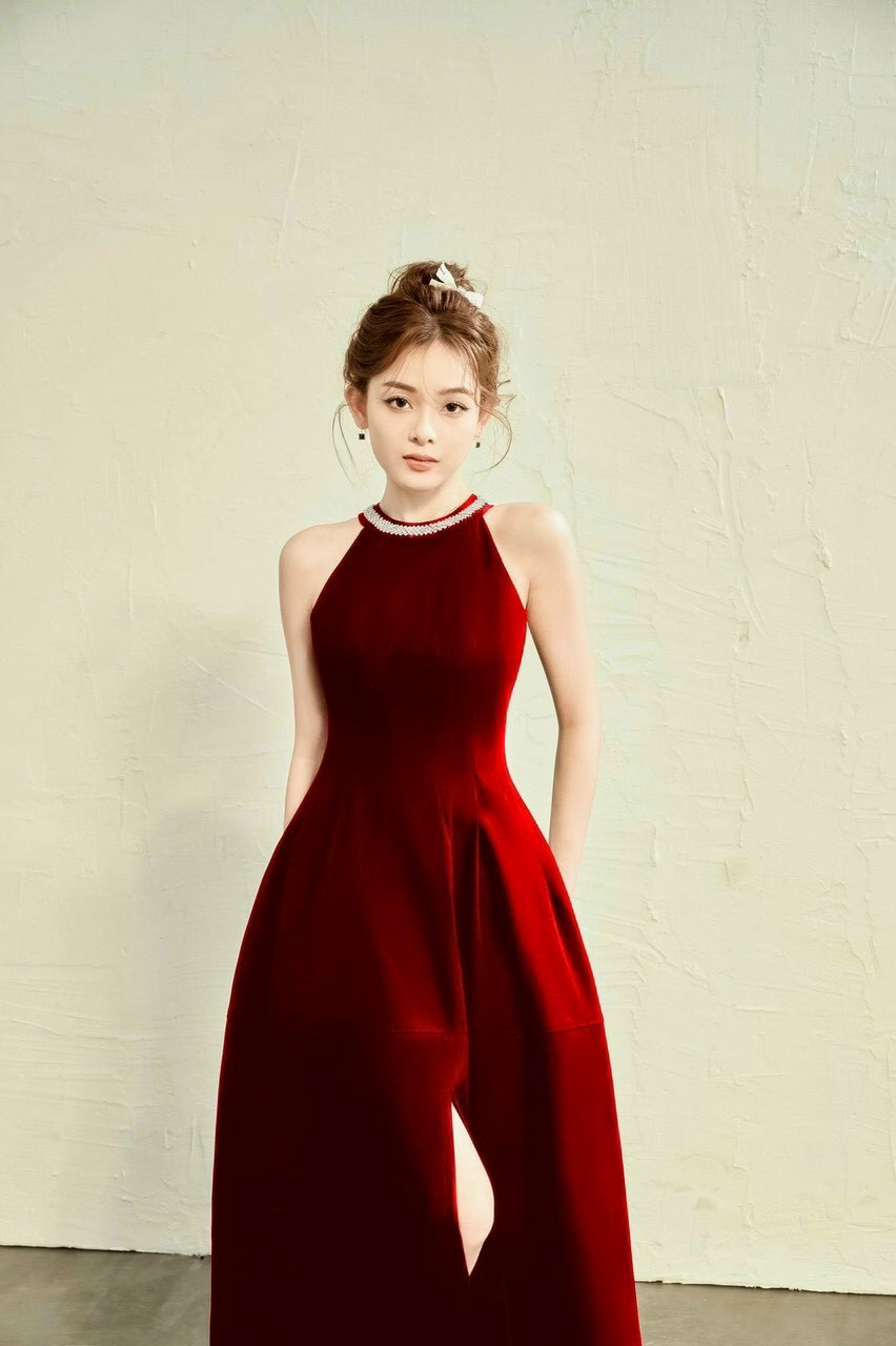 [HCM]Đầm Body Cổ Yếm Phối Kim Sa Xẻ Tà Tôn Dáng Xinh Lung Linh- QC