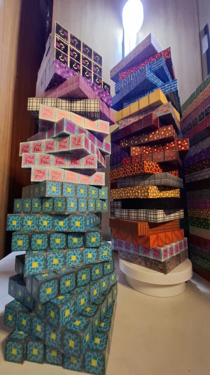  250 khối Minecraft nam châm 