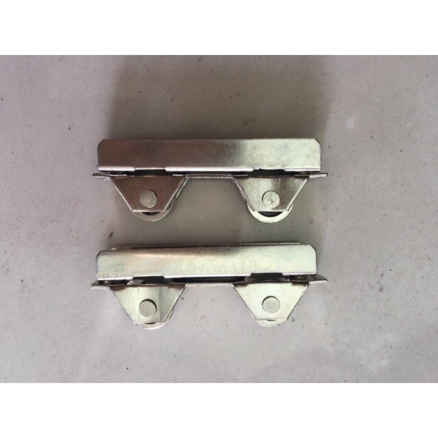 2 chiếc bánh xe cửa lùa - Cửa sổ Matex - Bánh xe cửa nhôm / Bánh xe cửa kính / Bánh xe cửa sắt